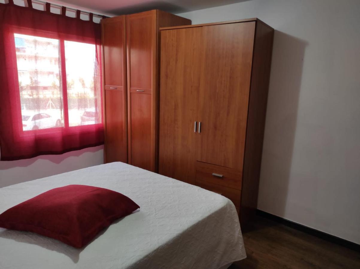 Apartamento La Pineda Esterno foto